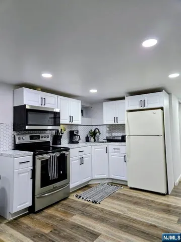 $684,900 | 181 Hollywood Avenue, Irvington, NJ 07111