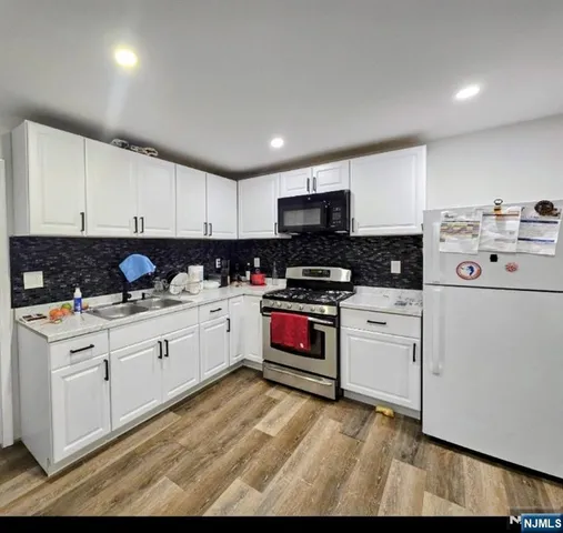 $684,900 | 181 Hollywood Avenue, Irvington, NJ 07111