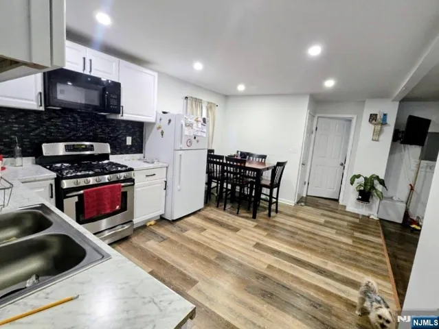 $684,900 | 181 Hollywood Avenue, Irvington, NJ 07111
