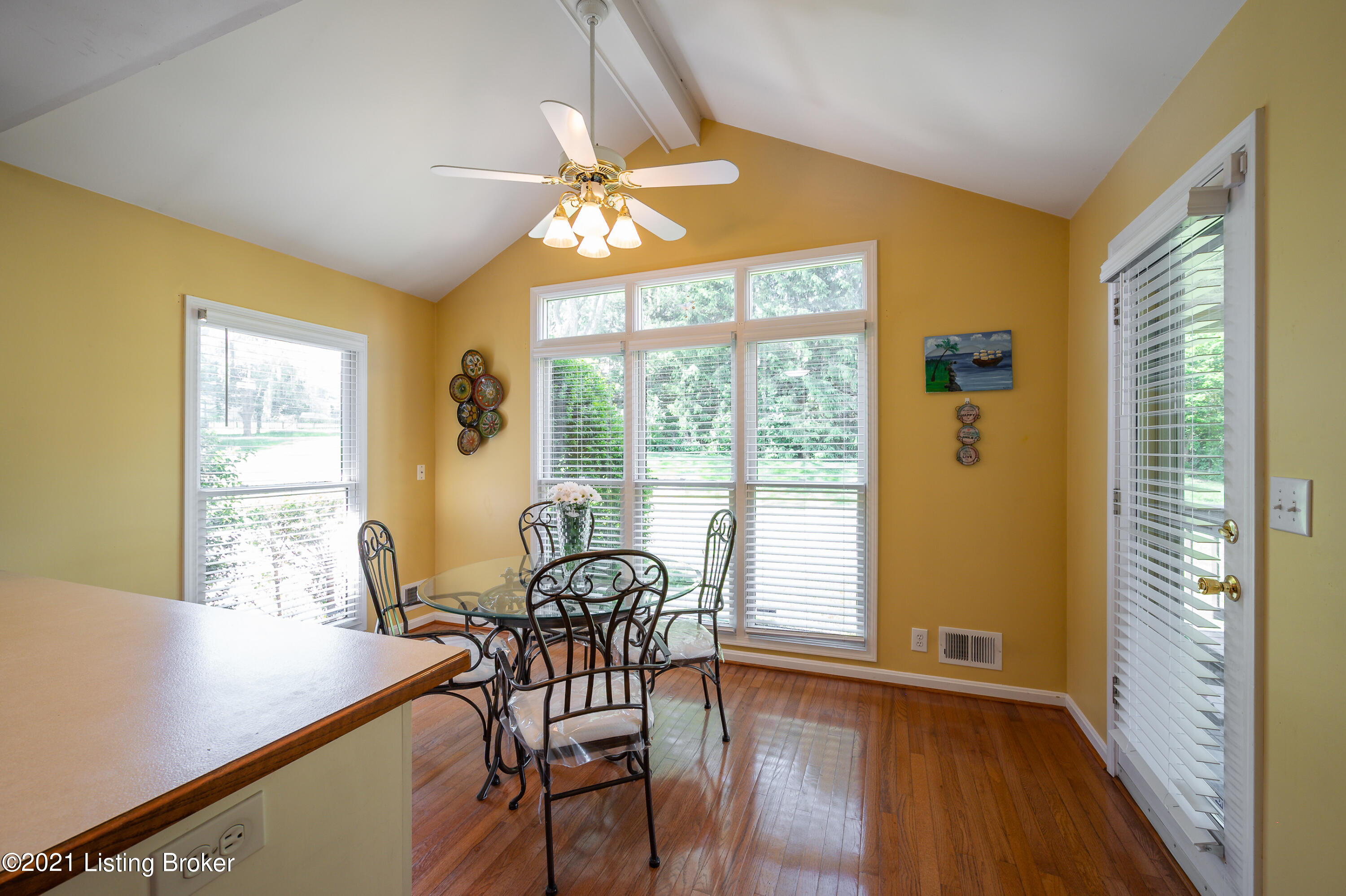 14016 Hickory Ridge Road Louisville, KY 40245 - Photo 18 of 39 19Hickory Ridge Rd 14016