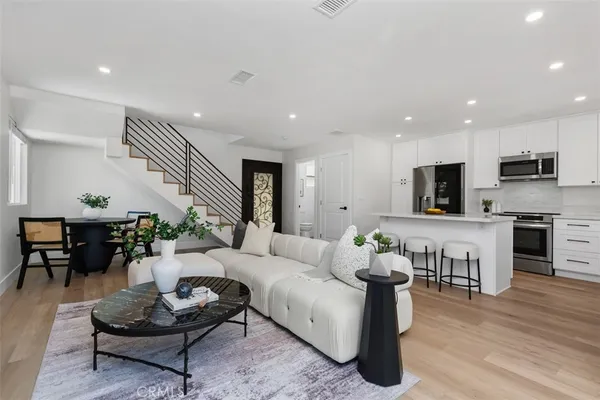 $2,998,000 | 3871 Hendrix Street, Irvine, CA 92614