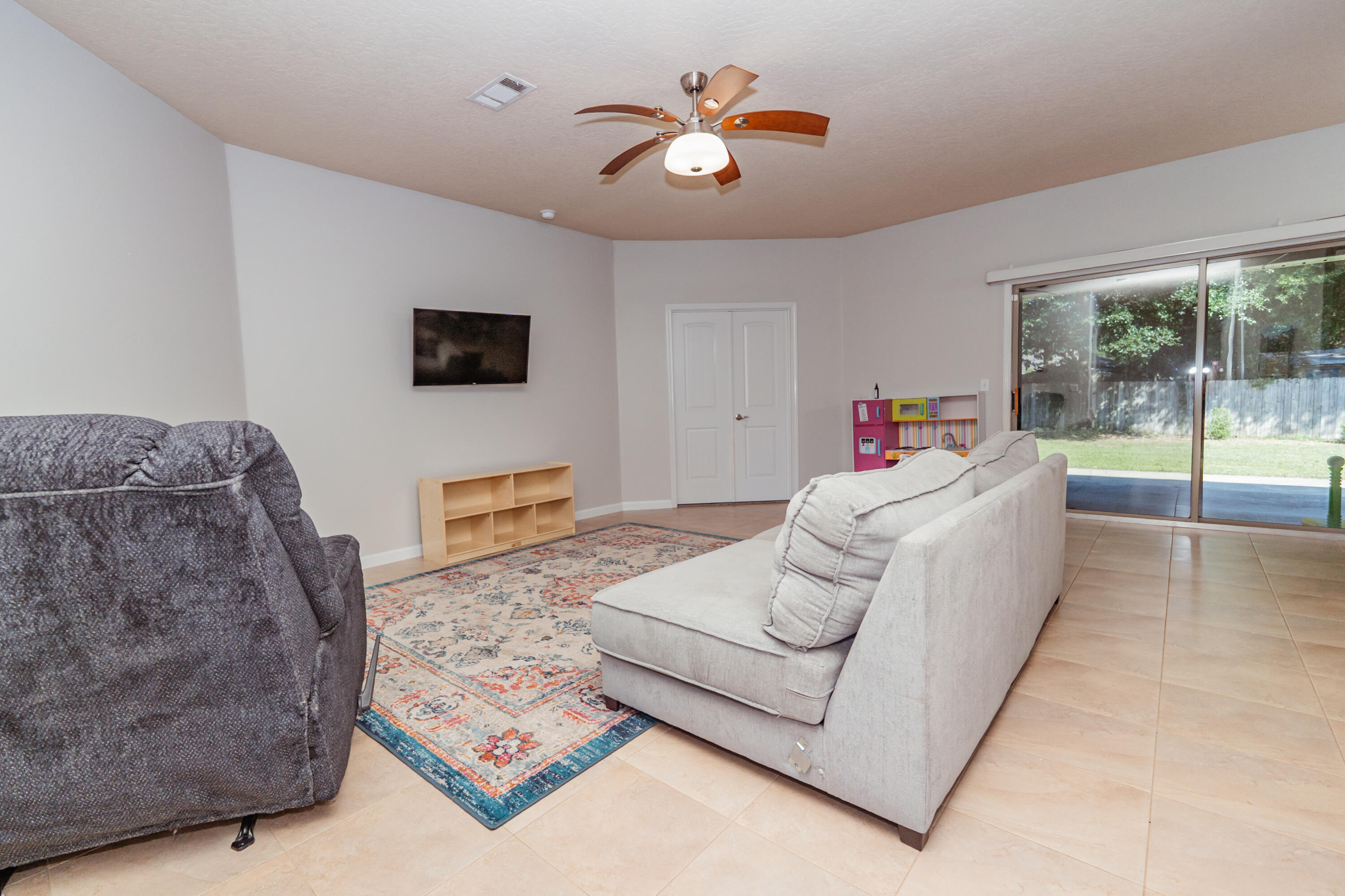 5280 Moore Loop Crestview, FL 32536 - Photo 2 of 25 DSC09486