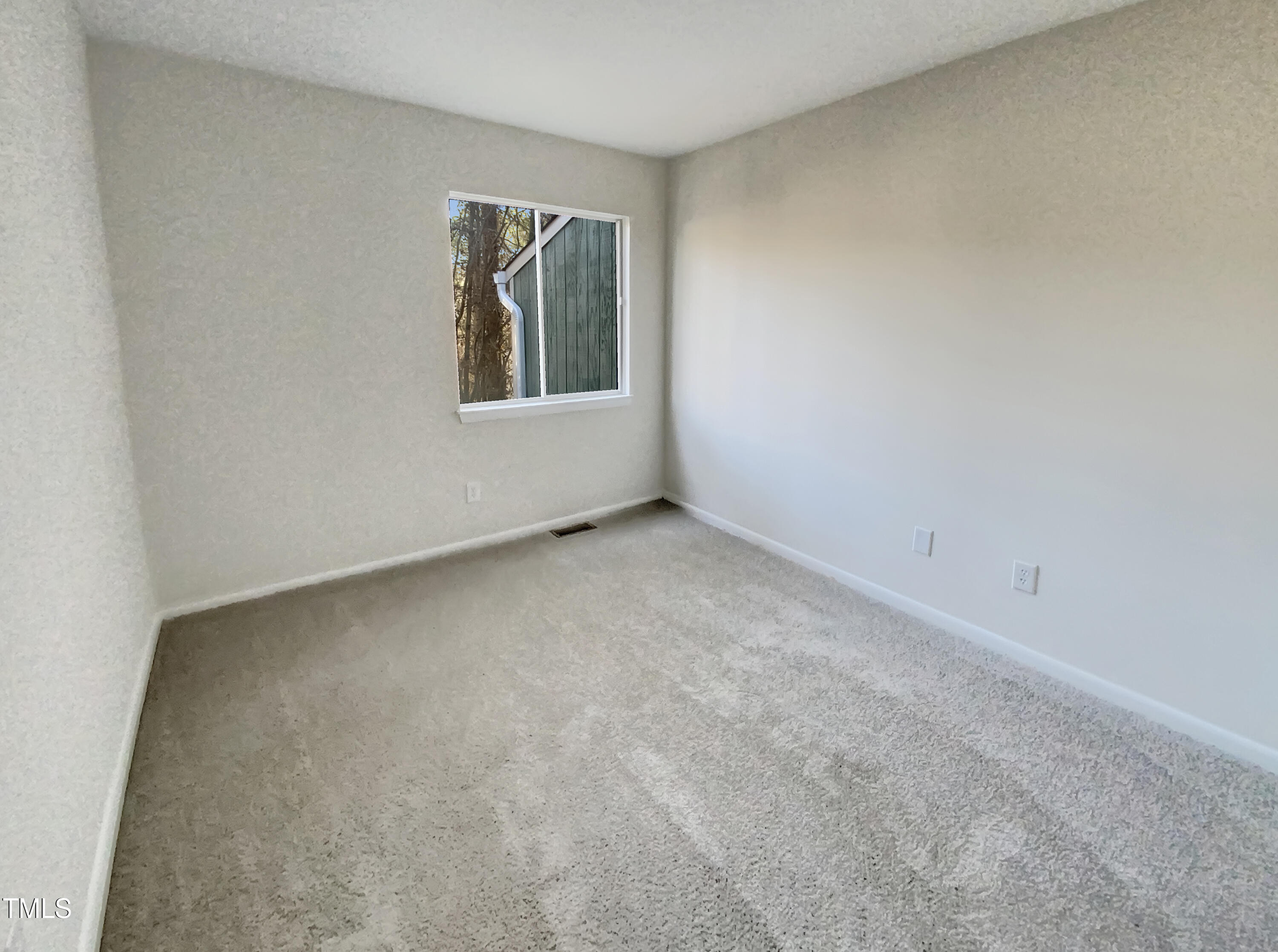 6008 Farm Gate Road Raleigh, NC 27606 - Photo 13 of 17 photo_15