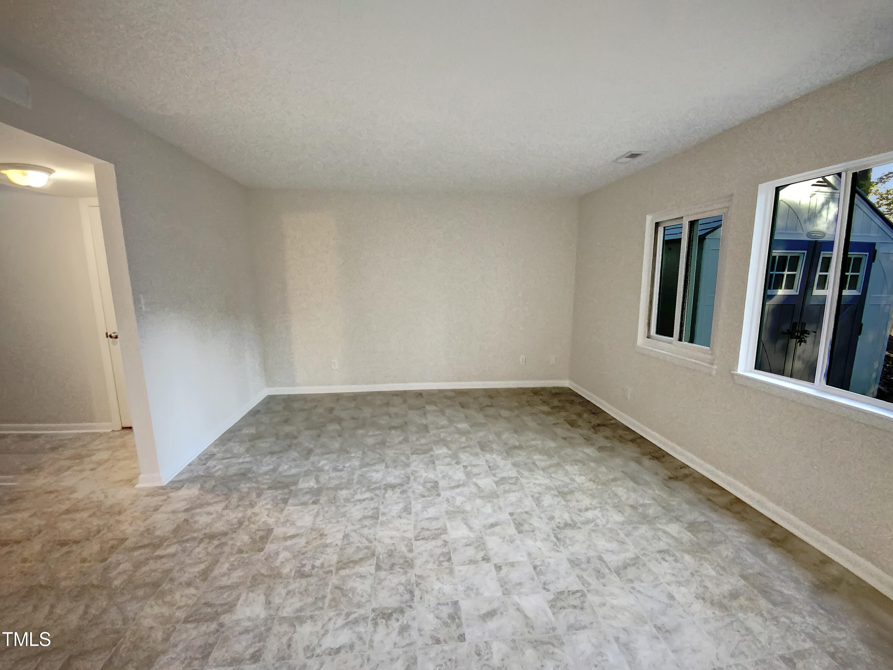 6008 Farm Gate Road Raleigh, NC 27606 - Photo 3 of 17 photo_04