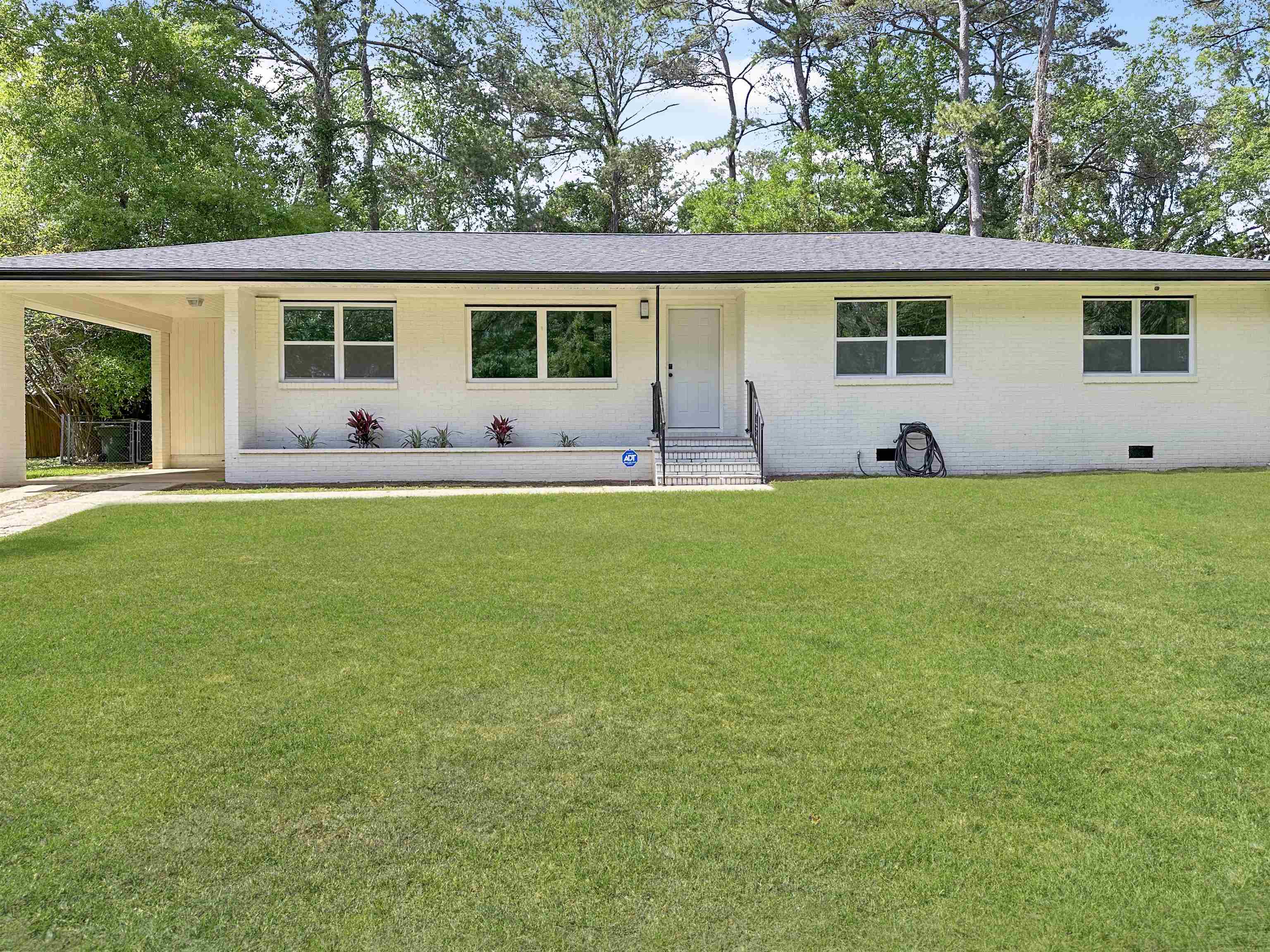 1506 Myrick Road Tallahassee, FL 32303 - Photo 1 of 17 Gallery Image 1