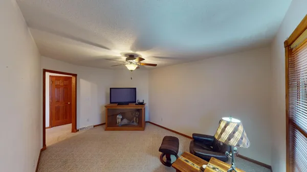 $385,000 | 19654 Bluffview Place, Galesville, WI 54630