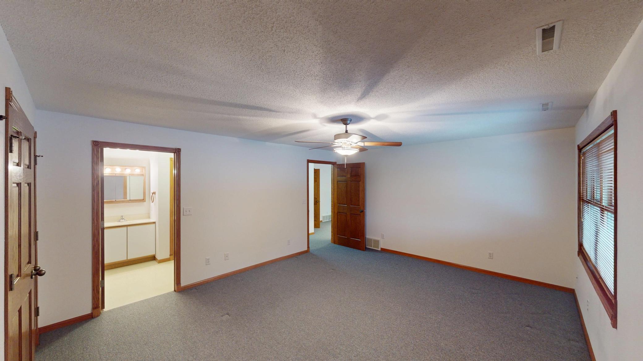 19654 Bluffview Place Galesville, WI 54630 - Photo 24 of 36