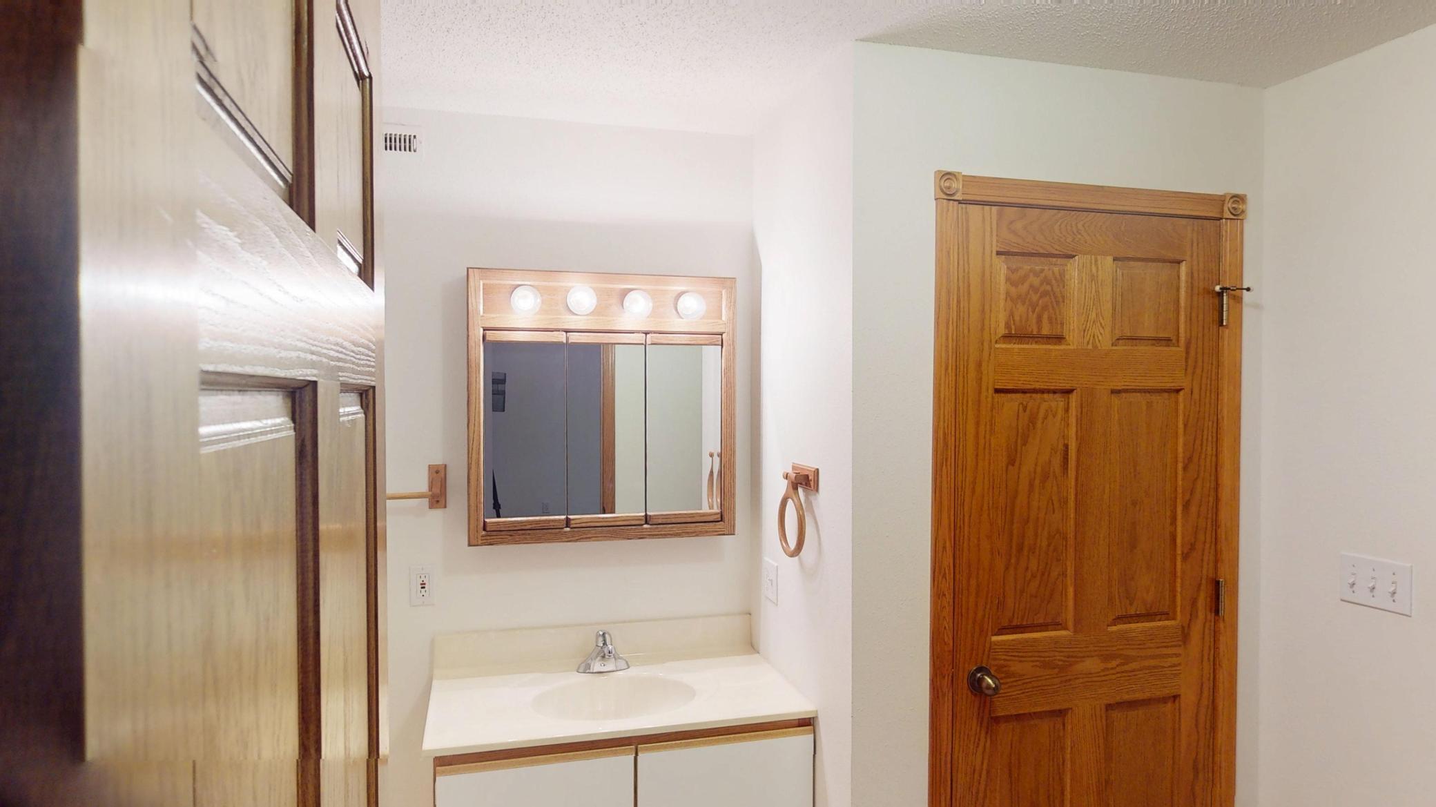 19654 Bluffview Place Galesville, WI 54630 - Photo 26 of 36