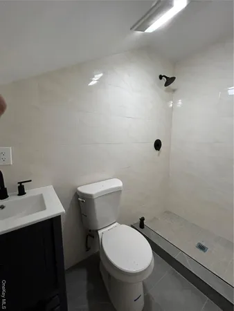 $3,000 | 110-33 178th Street, Unit 2 | Jamaica