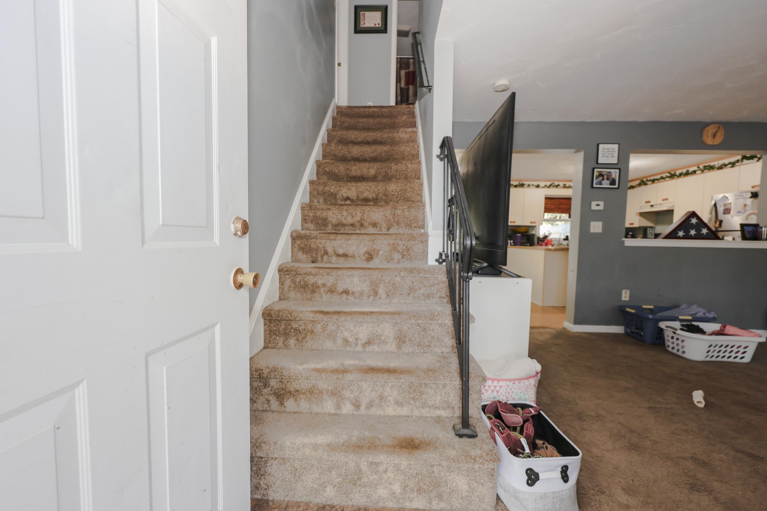 13 Styles Road New Boston, NH 03070 - Photo 35 of 43