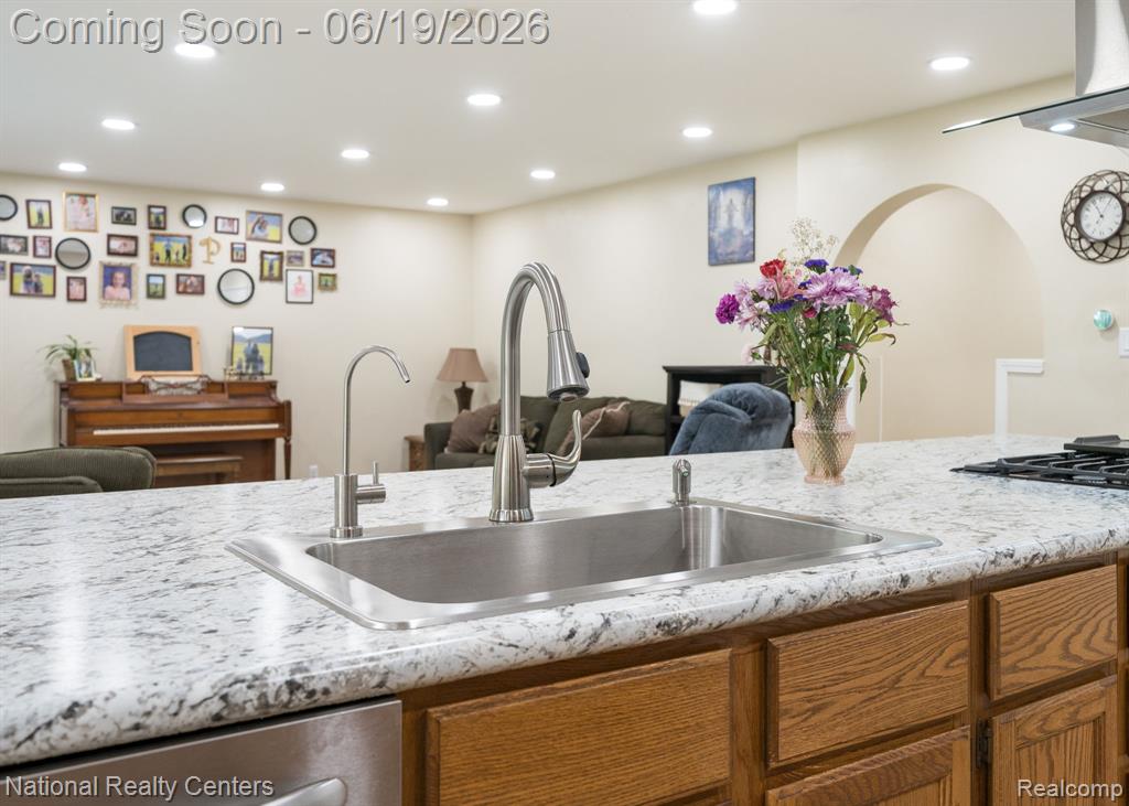 5223 Woodlane Road Clarkston, MI 48348 - Photo 16 of 36