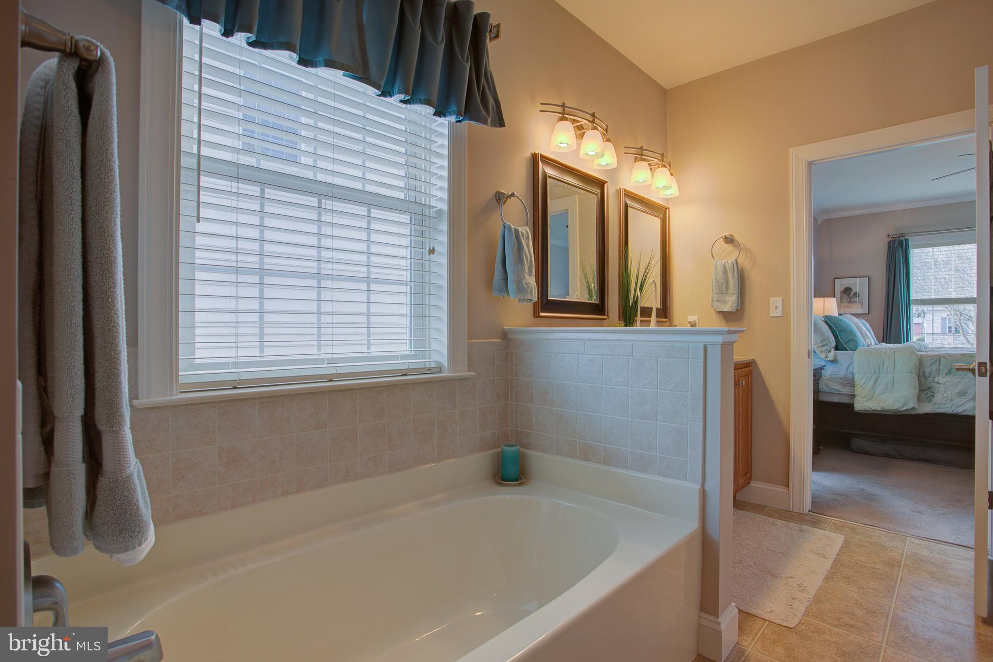 107 Baneberry Lane Lititz, PA 17543 - Photo 8 of 45