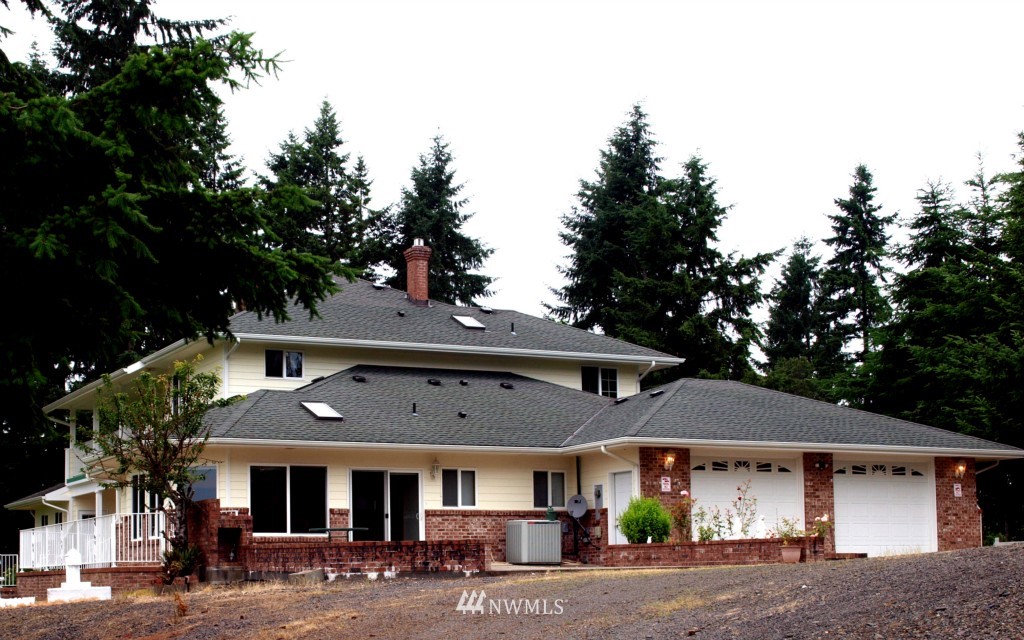 130 Antrim Road Winlock, WA 98596 - Photo 1 of 15