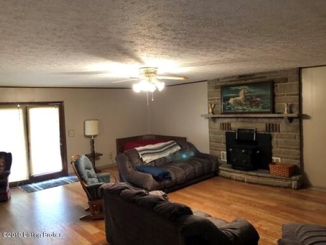 415 Shot Hunt Road Vine Grove, KY 40175 - Photo 2 of 39 1