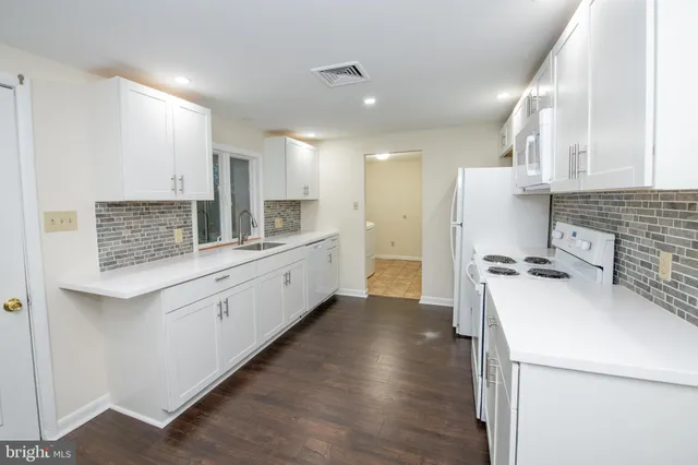 $2,950 | 38 Linden Avenue, Newtown, PA 18940