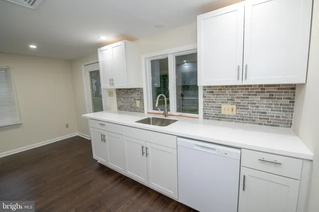 $2,950 | 38 Linden Avenue, Newtown, PA 18940