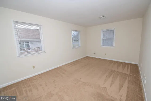 $2,950 | 38 Linden Avenue, Newtown, PA 18940