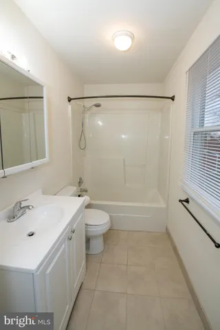 $2,950 | 38 Linden Avenue, Newtown, PA 18940