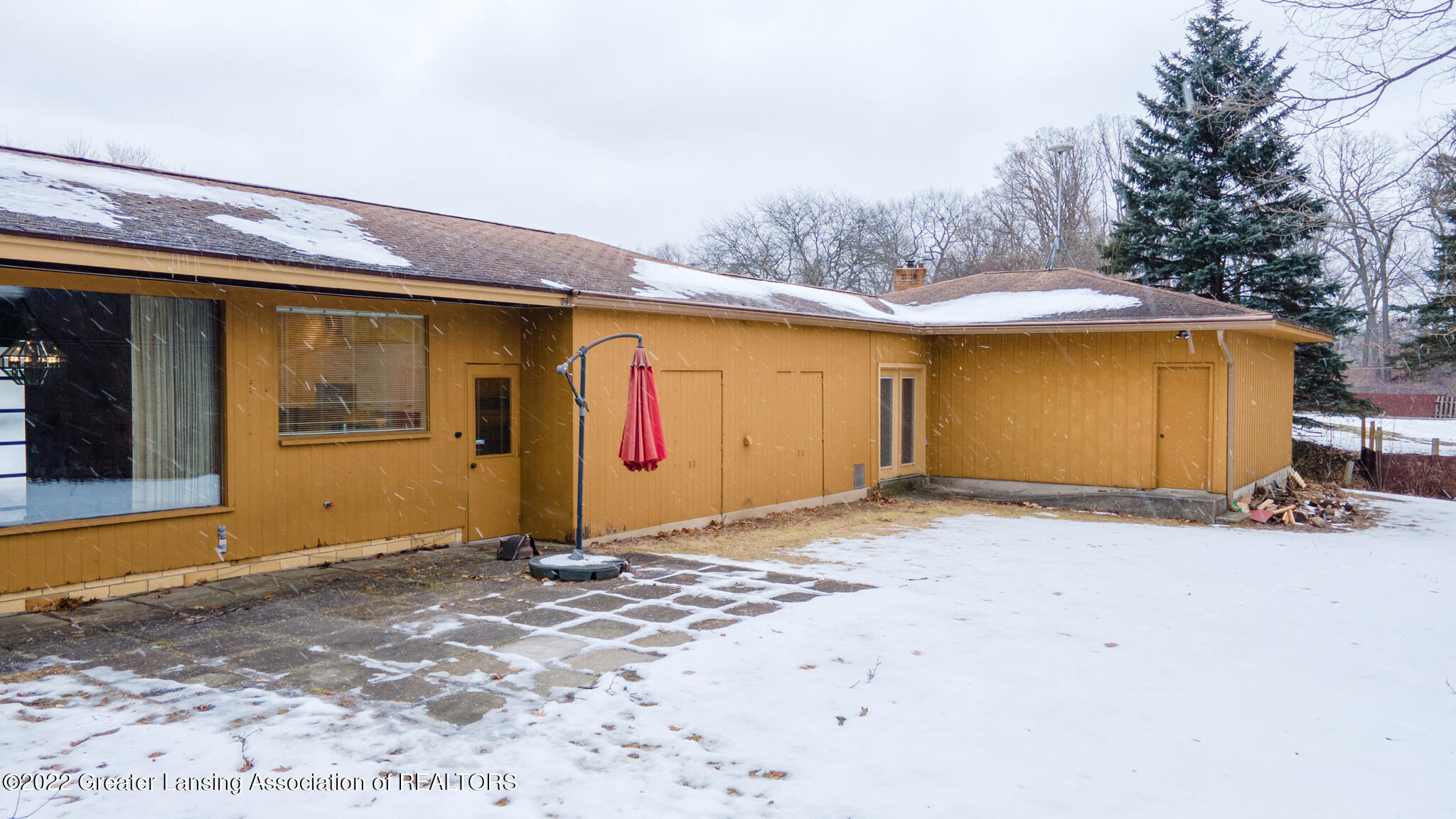 2233 Cumberland Road Lansing, MI 48906 - Photo 29 of 33 2233Cumberland29