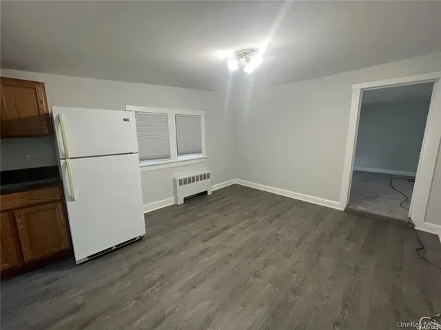 $2,100 | 21 White Street, Oyster Bay, NY 11771