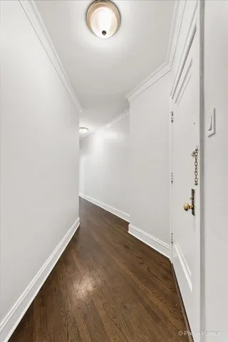 $1,950 | 5428 North Campbell Avenue, Unit 3N, Chicago, IL 60625