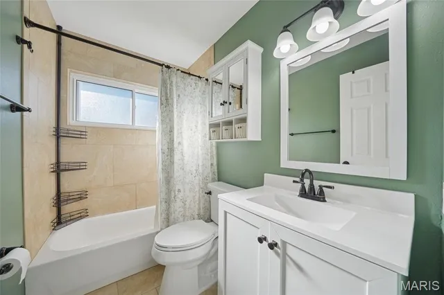 $275,000 | 7625 General Sheridan Lane, St. Louis, MO 63123