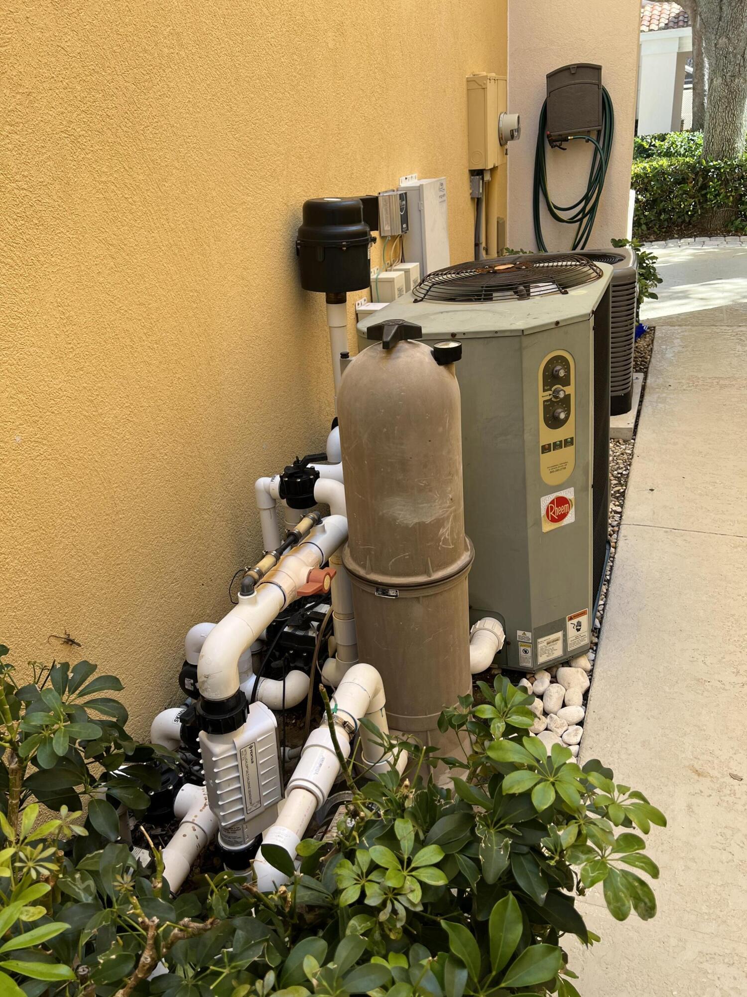 17 Oakleaf Court Tequesta, FL 33469 - Photo 25 of 81 POOL SYSTEM