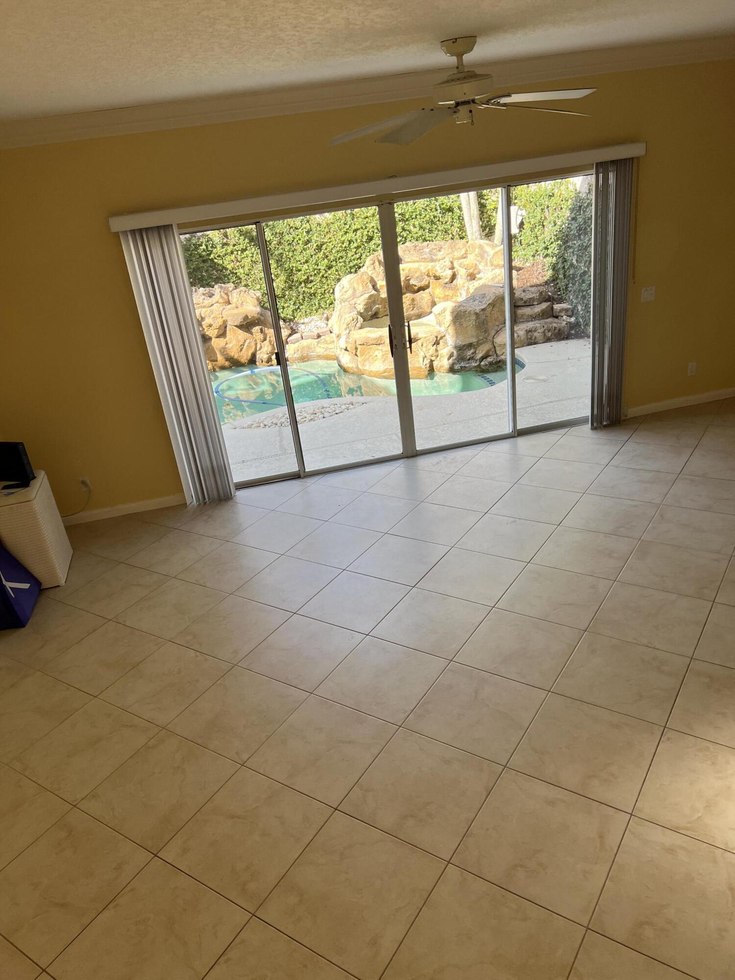 17 Oakleaf Court Tequesta, FL 33469 - Photo 37 of 81 GREAT ROOM