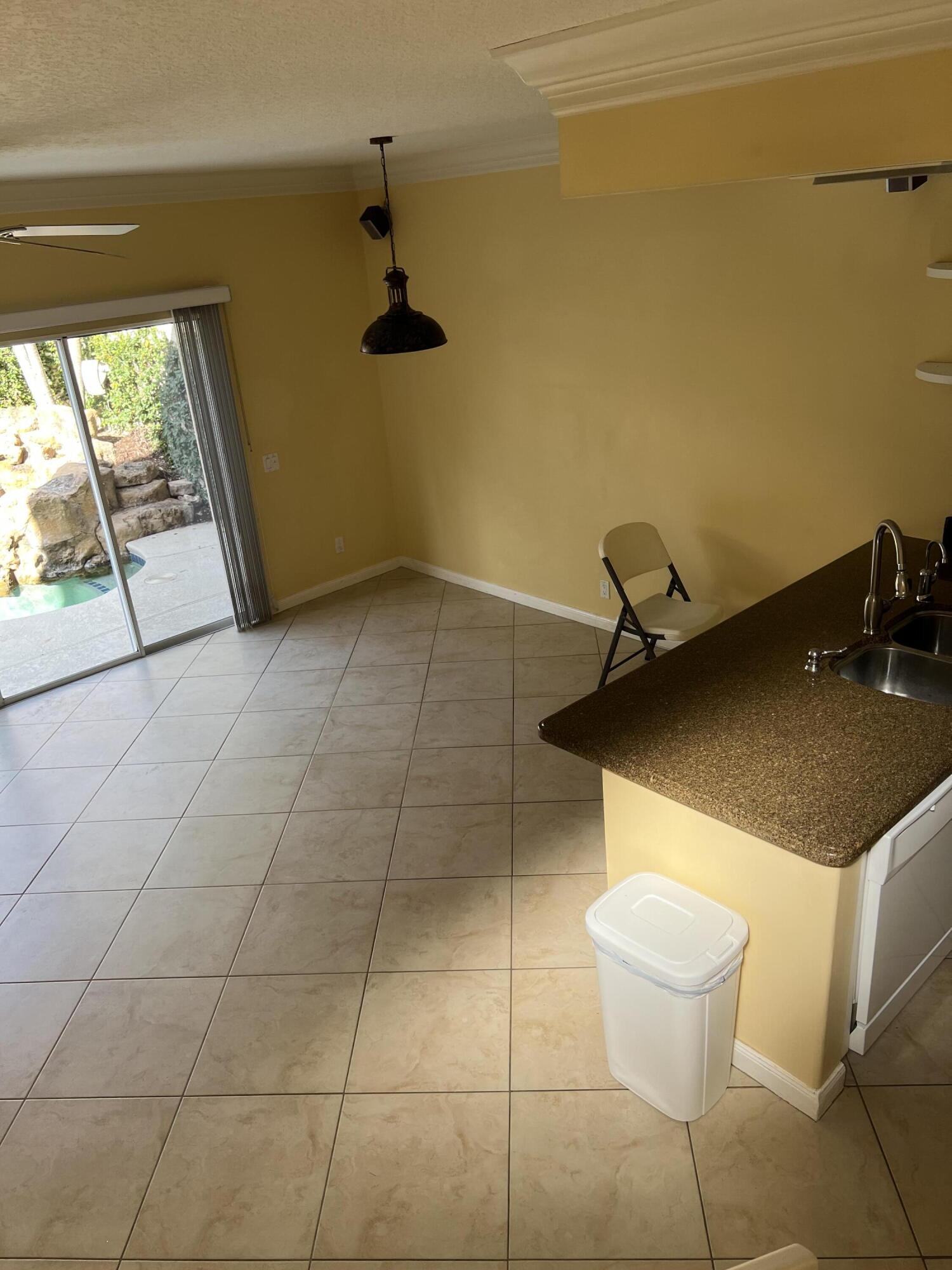 17 Oakleaf Court Tequesta, FL 33469 - Photo 38 of 81 GREAT ROOM