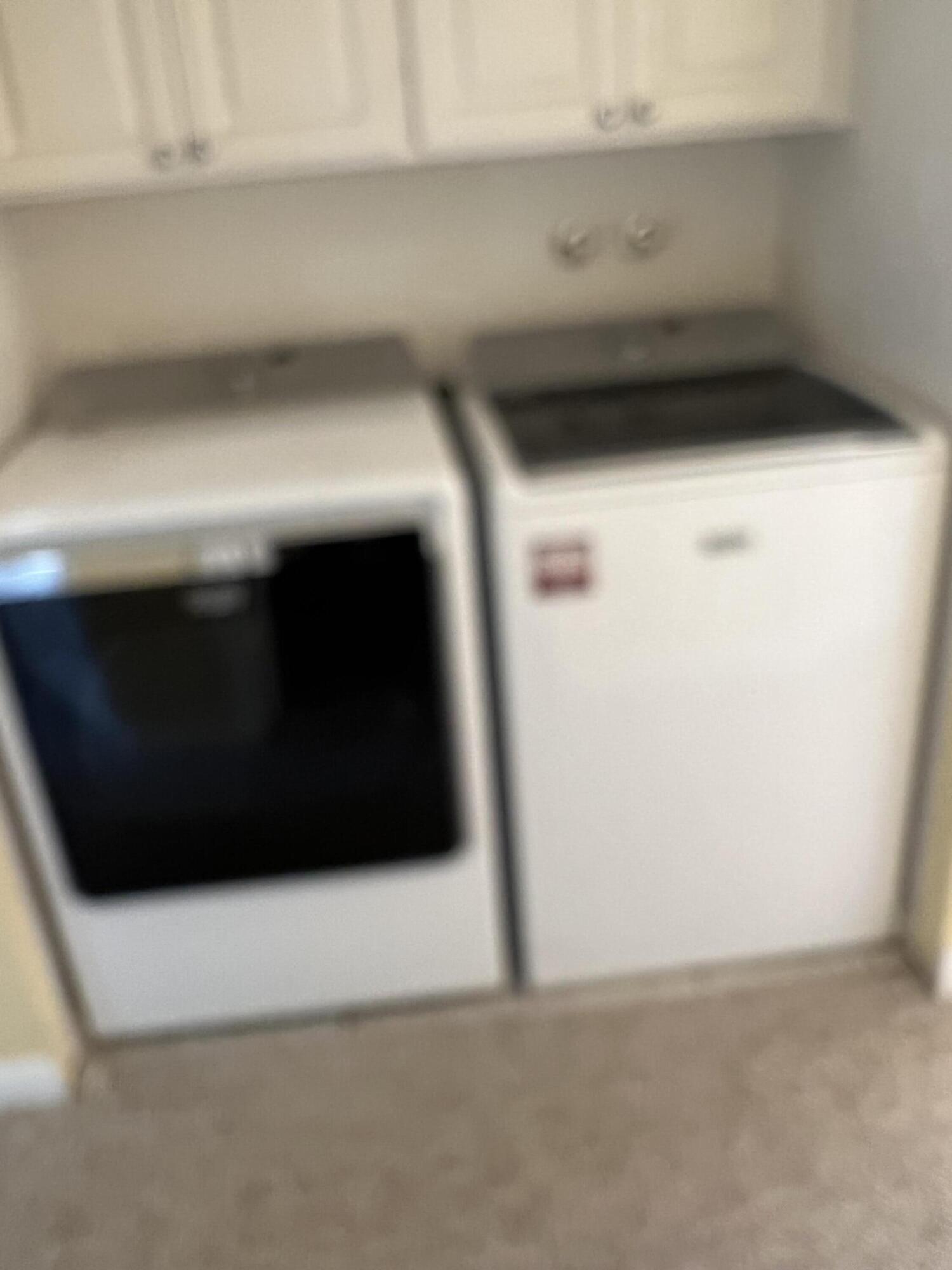 17 Oakleaf Court Tequesta, FL 33469 - Photo 59 of 81 LAUNDRY CLOSET