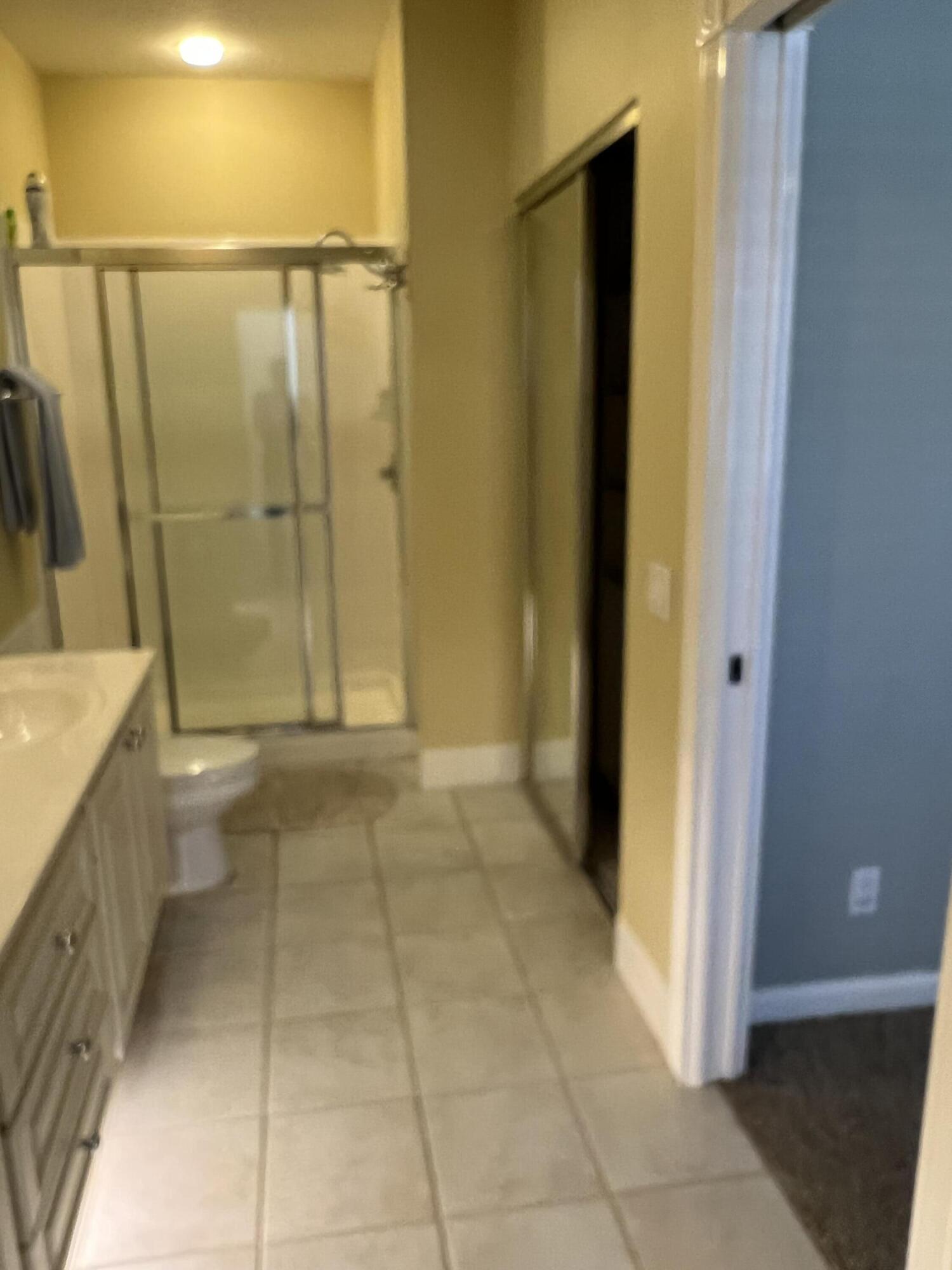 17 Oakleaf Court Tequesta, FL 33469 - Photo 69 of 81 MASTER BATHROOM