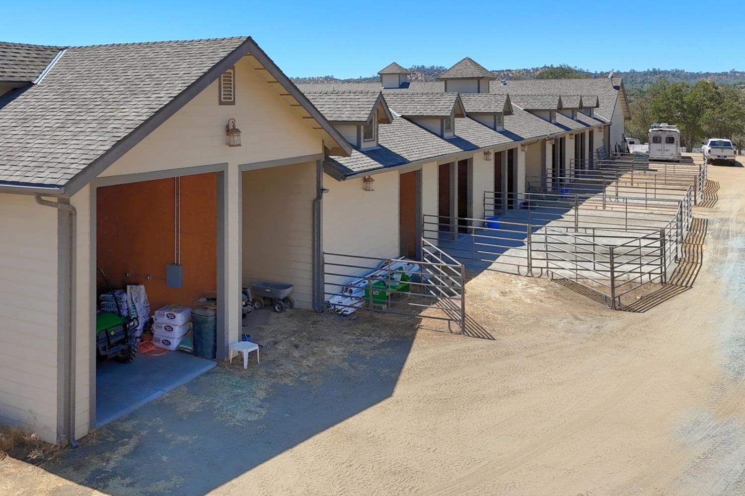 33589 Rancho Ramon Road Coarsegold, CA 93614 - Photo 34 of 66 Gallery Image 34