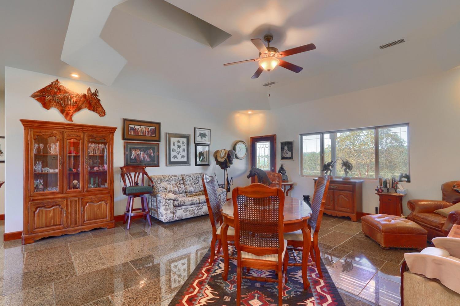 33589 Rancho Ramon Road Coarsegold, CA 93614 - Photo 8 of 66 Gallery Image 8