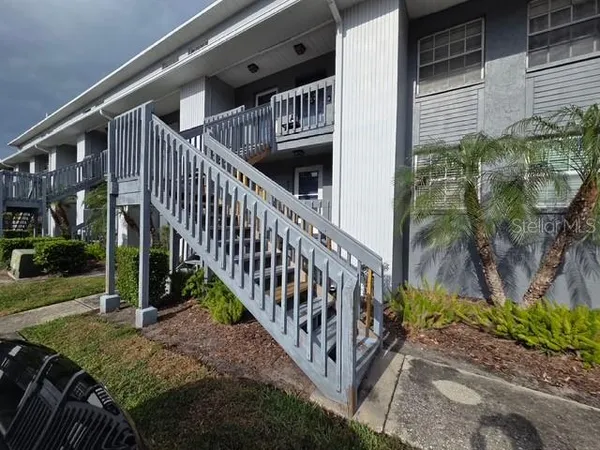 $2,449 | 4821 West McElroy Avenue, Unit D210, Tampa, FL 33611