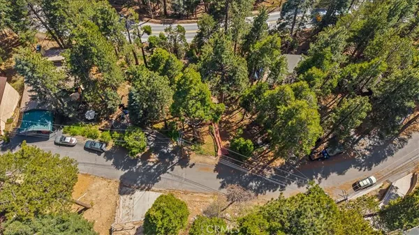 $279,999 | 31347 Circle View Drive, Running Springs, CA 92382