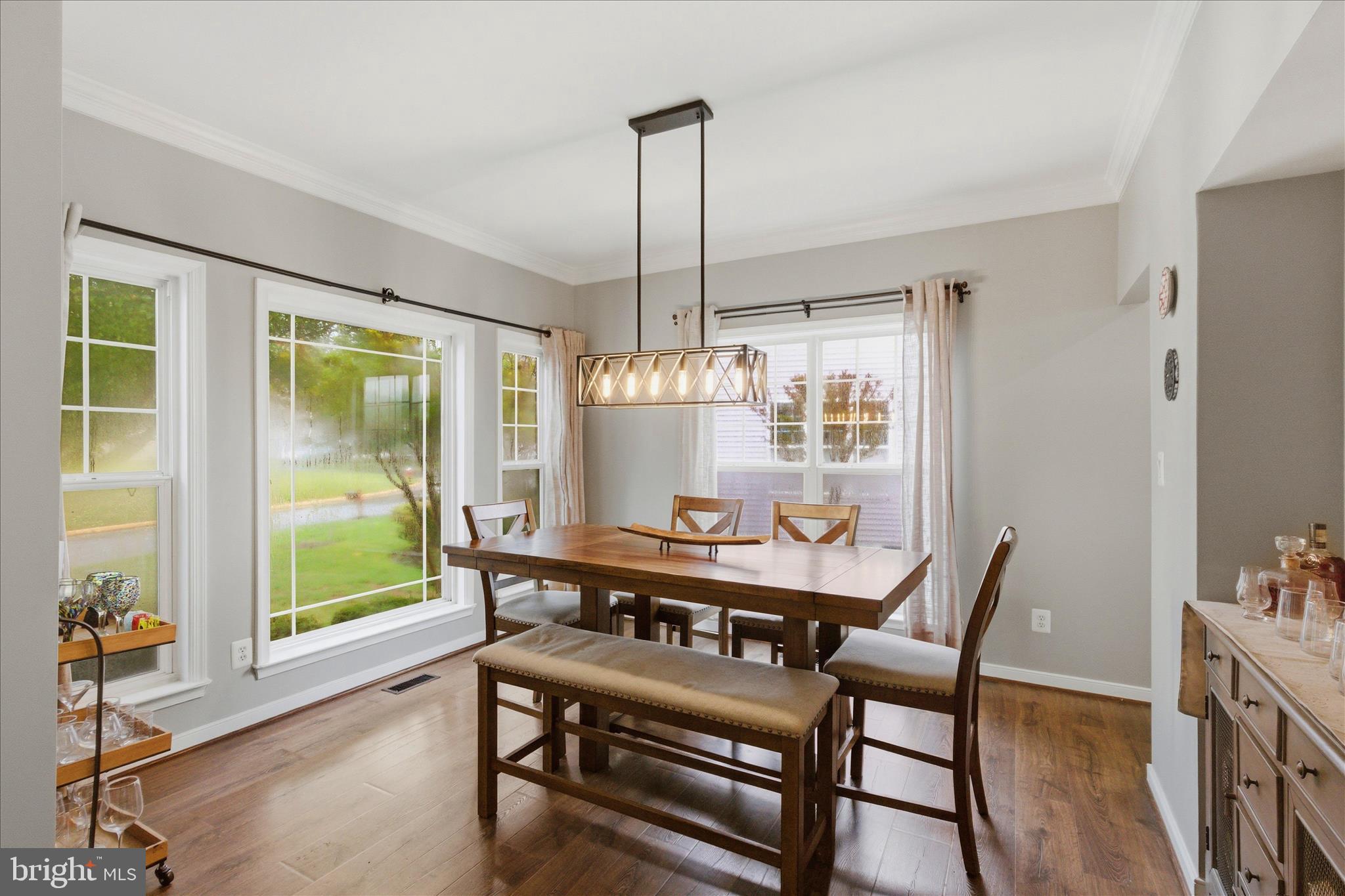 43605 Wembley Lane Chantilly, VA 20152 - Photo 12 of 41 Dining Room