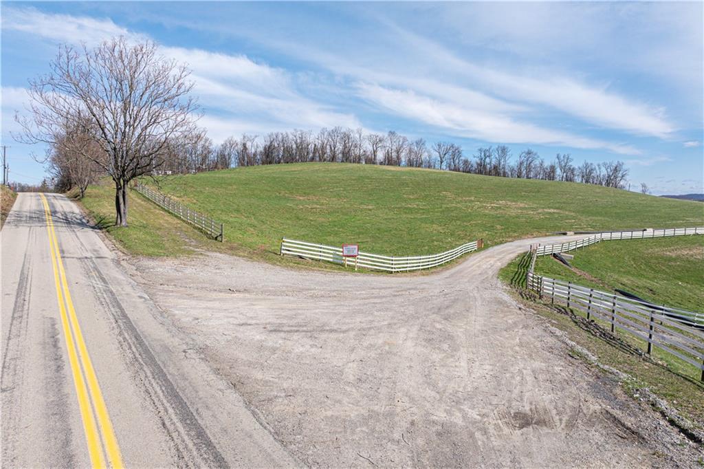 560 Old Hickory Ridge Road Washington, PA 15301 - Photo 12 of 40