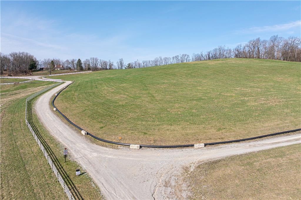 560 Old Hickory Ridge Road Washington, PA 15301 - Photo 14 of 40