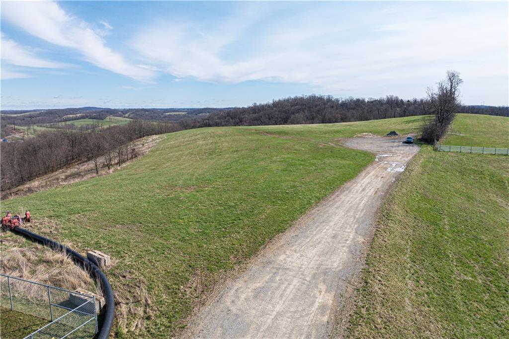 560 Old Hickory Ridge Road Washington, PA 15301 - Photo 18 of 40