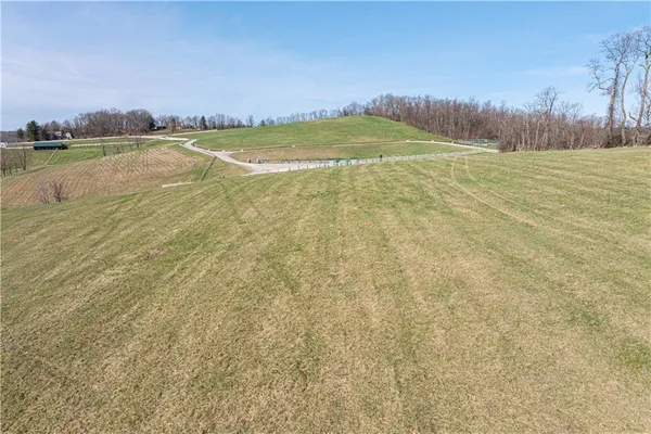 $1,700,000 | 560 Old Hickory Ridge Road, Washington, PA 15301