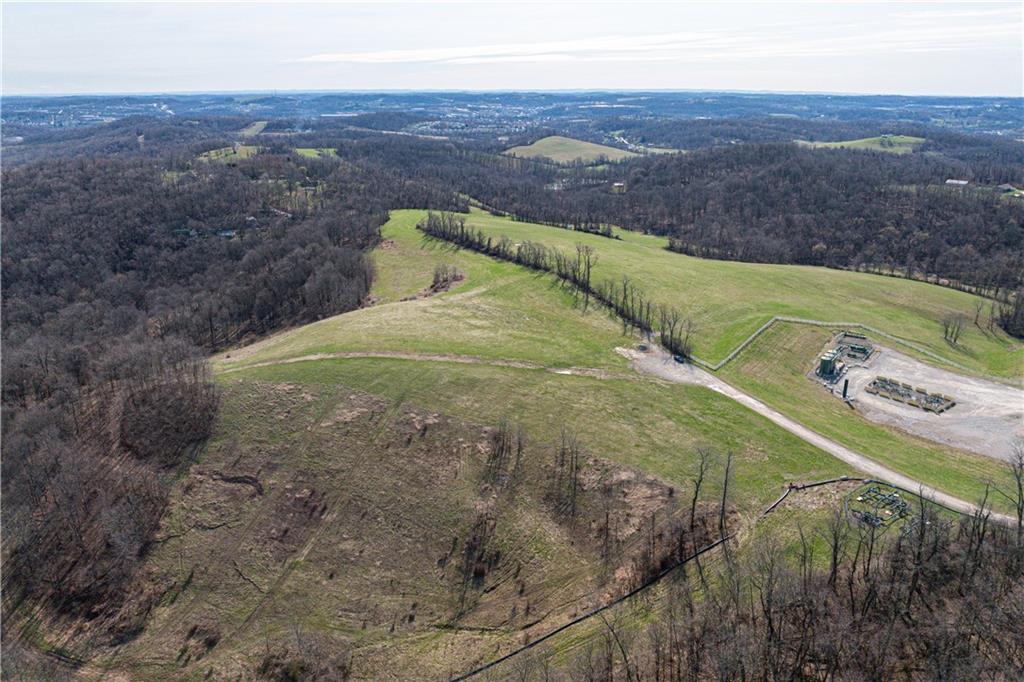 560 Old Hickory Ridge Road Washington, PA 15301 - Photo 5 of 40