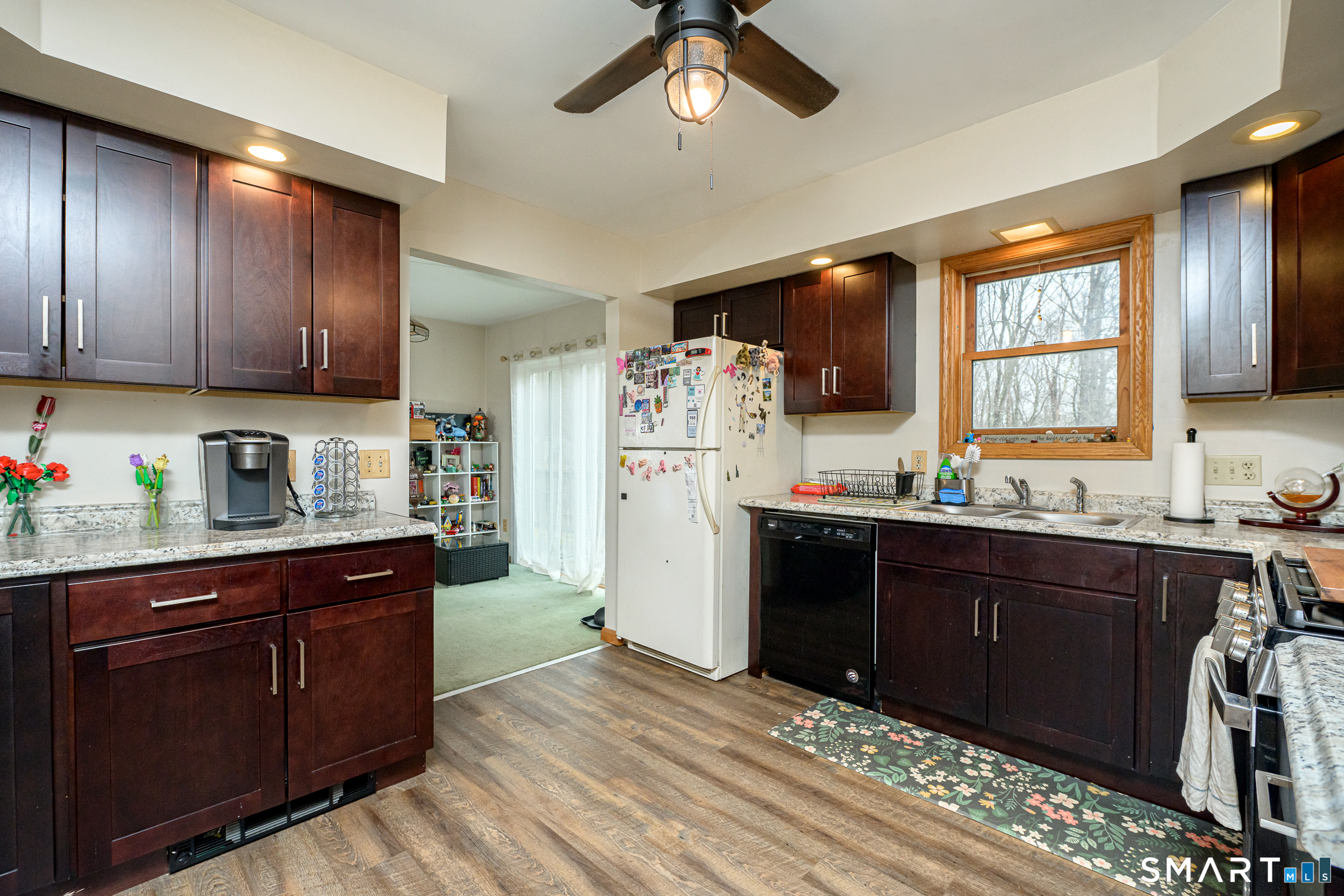 4 Firetower Road Eastford, CT 06259 - Photo 26 of 37 Kitchen/Dining room on main level