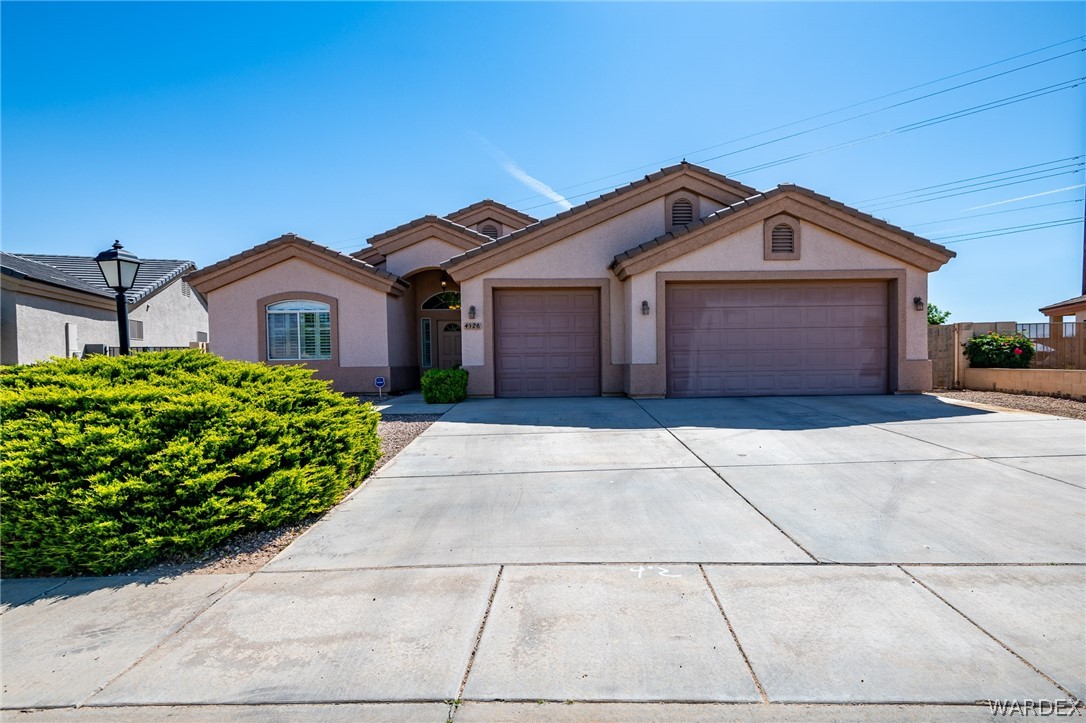 4326 North Cane Ranch Road Kingman, AZ 86401 - Photo 1 of 40