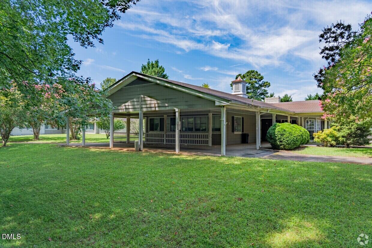 306 South Allen Road Wake Forest, NC 27587 - Photo 8 of 48 8
