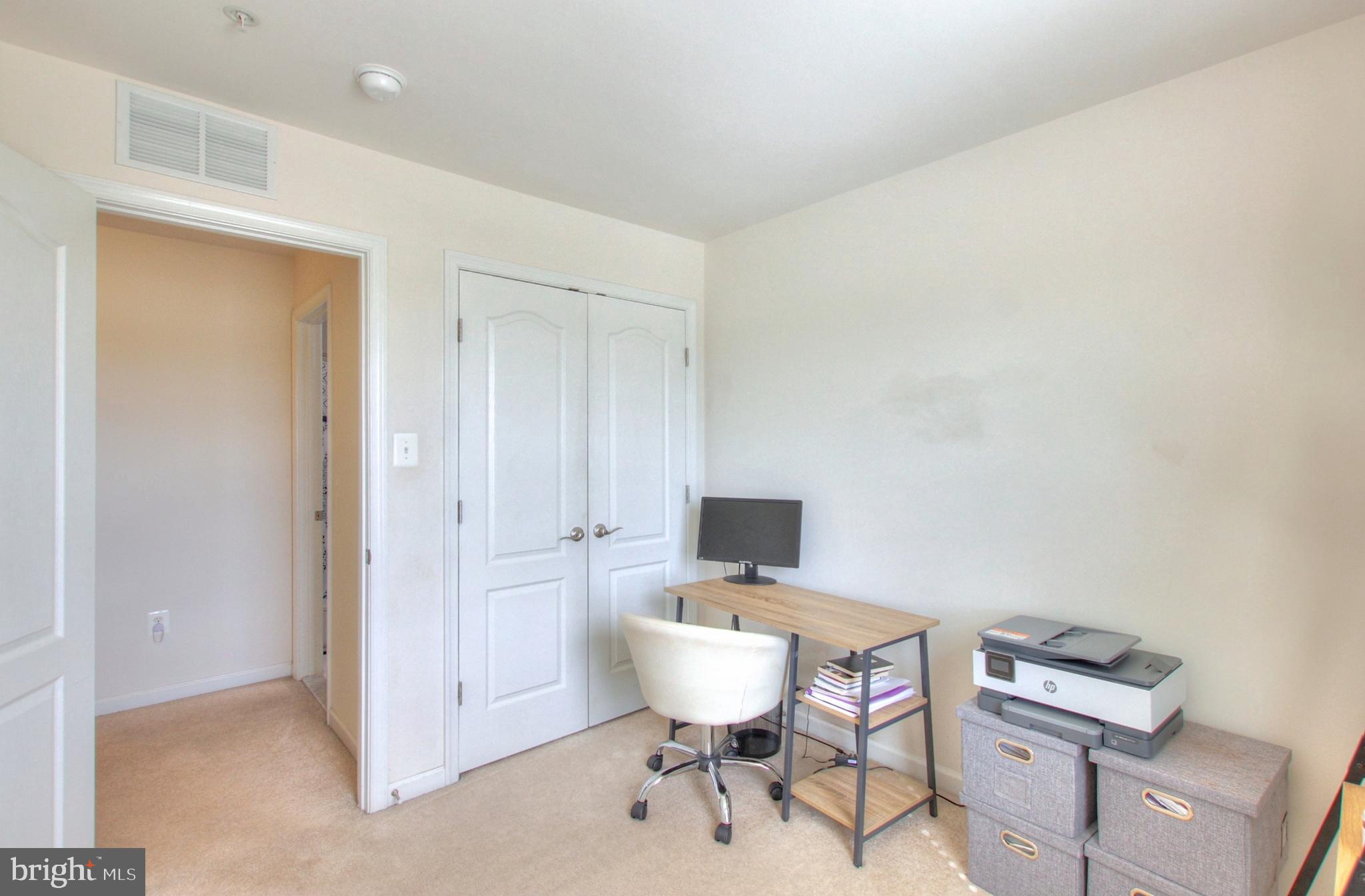 7805 Wormans Mill Road Frederick, MD 21701 - Photo 20 of 27 Bedroom
