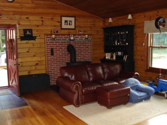 670 Flintstone Road Windsor, MA 01270 - Photo 3 of 10 Livingroom Area