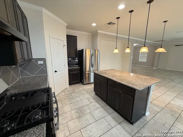 $2,150 | 1335 Big Lake, San Antonio, TX 78245