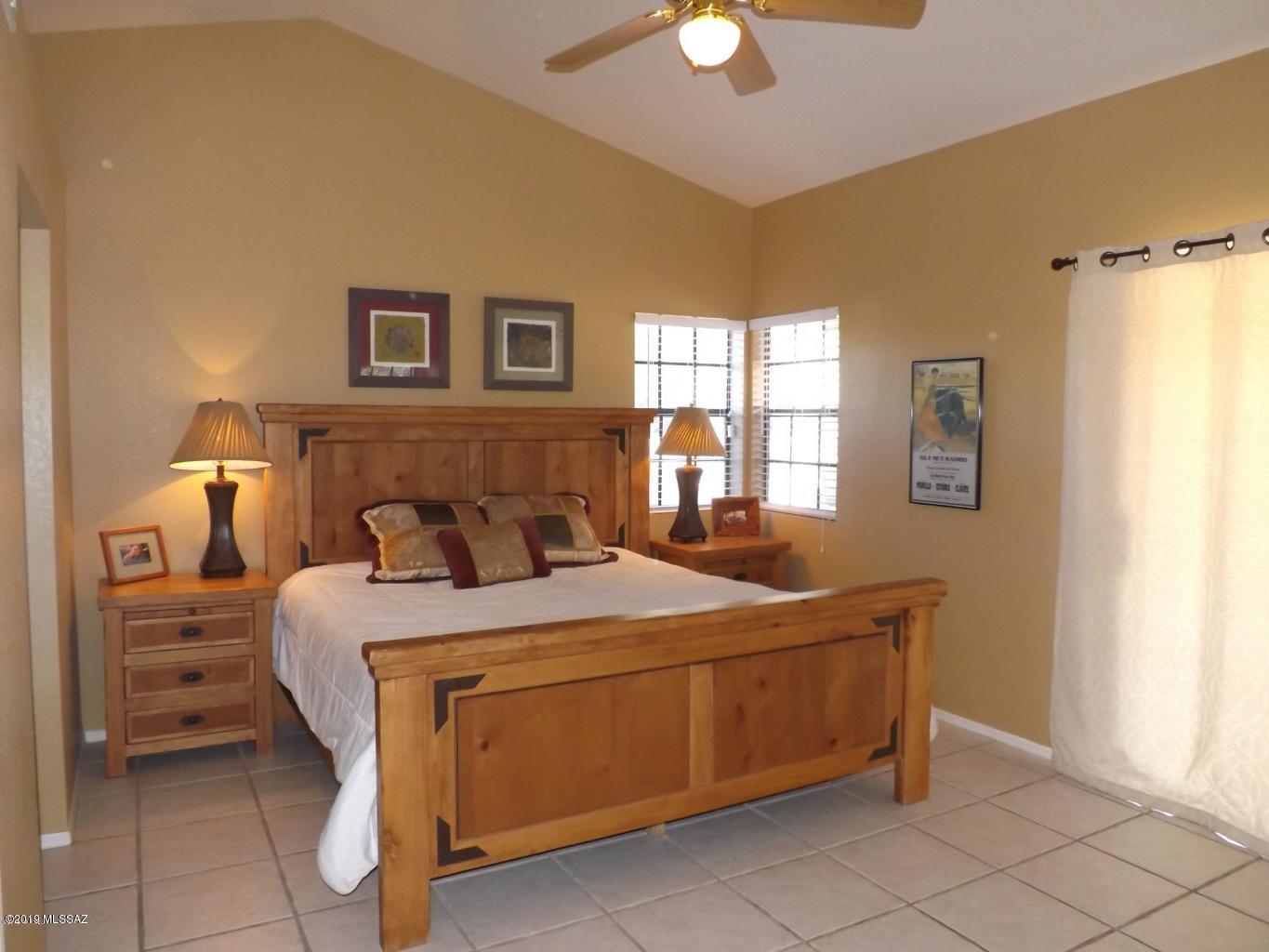 5263 North Mountain Terrace Road Tucson, AZ 85750 - Photo 19 of 26