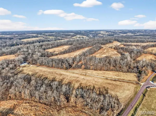 $1,290,000 | 285 Graves Lane, Foley, MO 63347