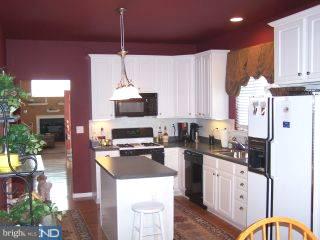 112 Pinkerton Road Coatesville, PA 19320 - Photo 2 of 6 Gallery Image 2